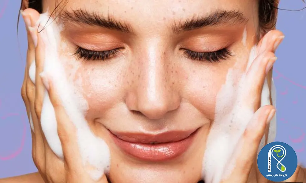 تفاوت ژل شستشوی و محلول پاک‌کننده صورت